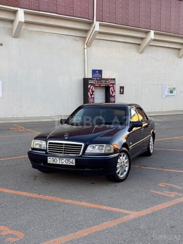 Mercedes C 220-2