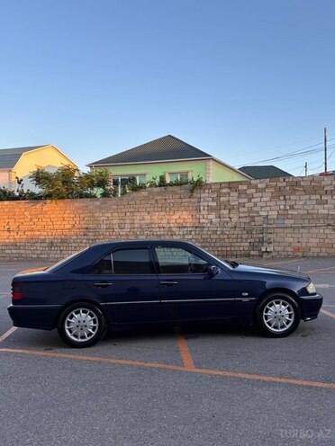 Mercedes C 220-6