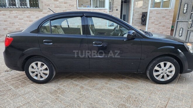 Kia Rio-15