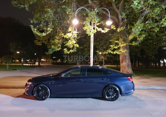 Chevrolet Malibu-12