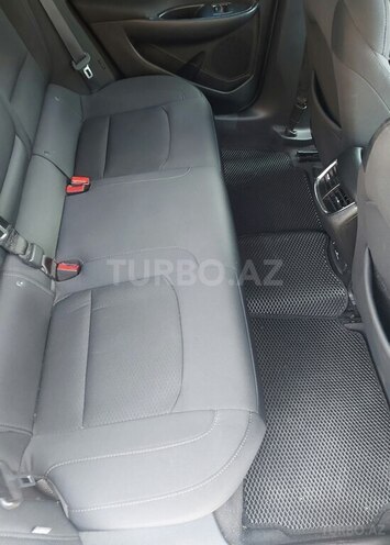 Chevrolet Malibu-19