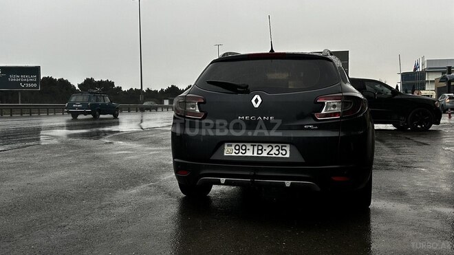 Renault Megane-6
