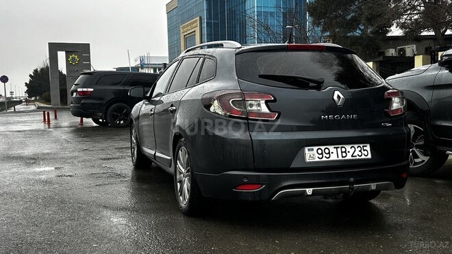 Renault Megane-2
