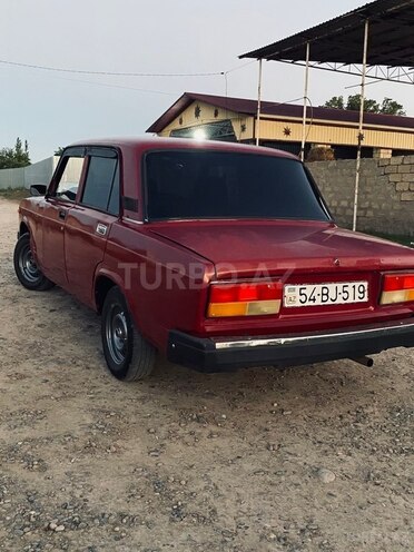 LADA (VAZ) 2107-4
