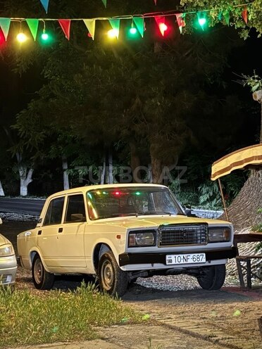 LADA (VAZ) 2107-5