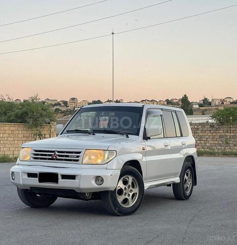 Mitsubishi Pajero io-1