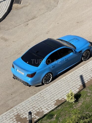 BMW 530-15