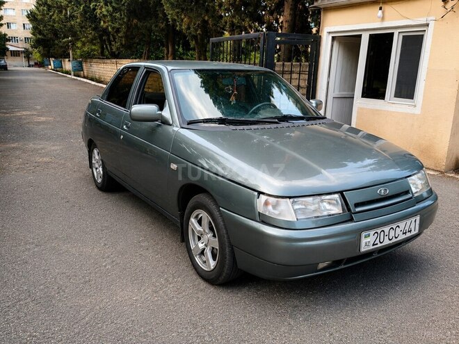 LADA (VAZ) 2110-2