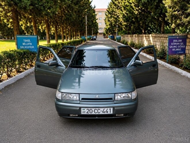 LADA (VAZ) 2110-4