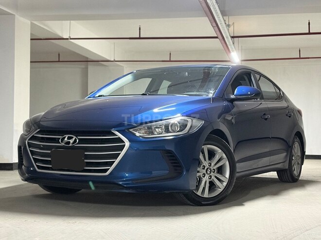Hyundai Elantra-8