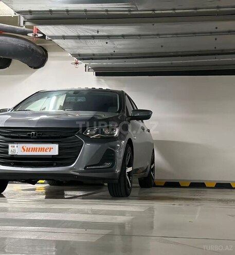 Chevrolet Onix-1