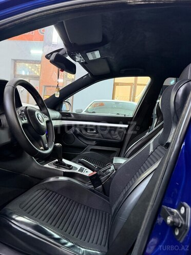 BMW 525-9