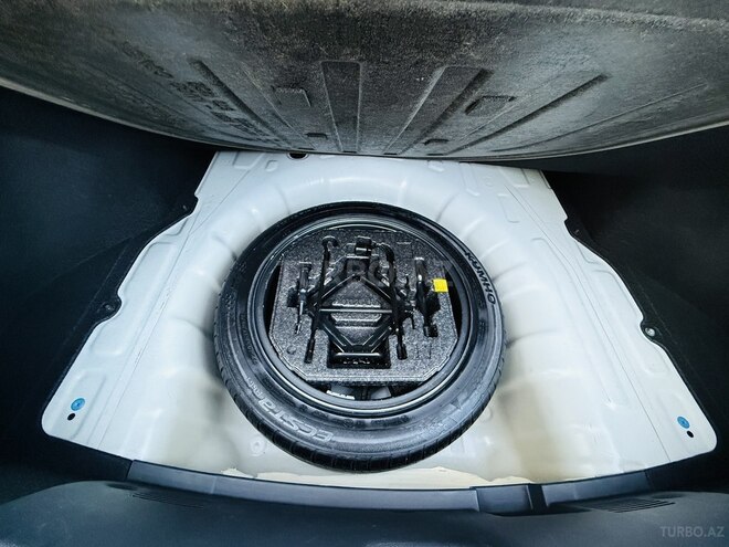 Hyundai Elantra-20