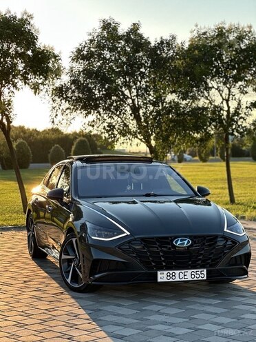 Hyundai Sonata-6