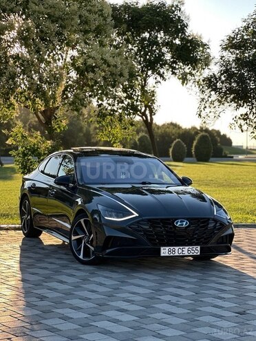 Hyundai Sonata-2