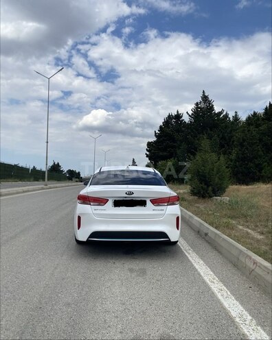 Kia Optima-5