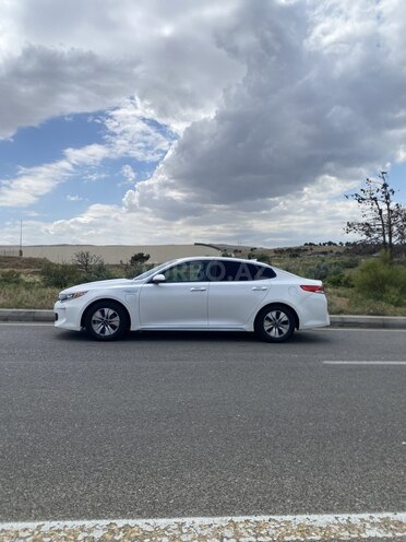 Kia Optima-3