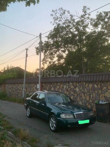 Mercedes C 220-9