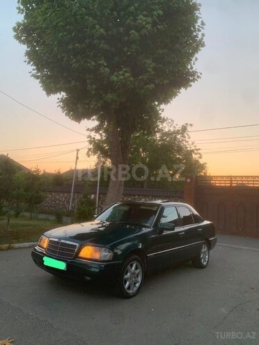 Mercedes C 220-13