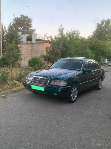 Mercedes C 220-11