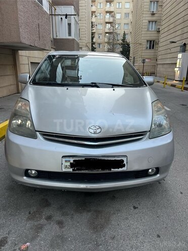 Toyota Prius-1