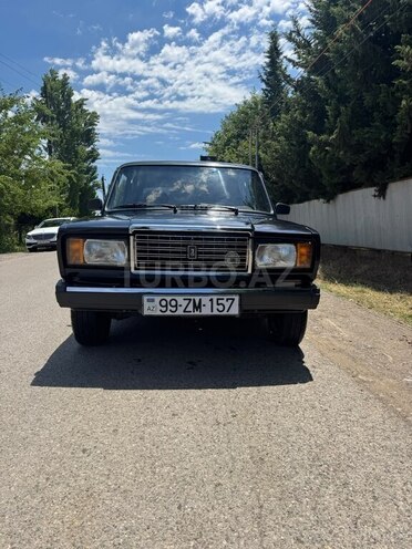LADA (VAZ) 2107-1