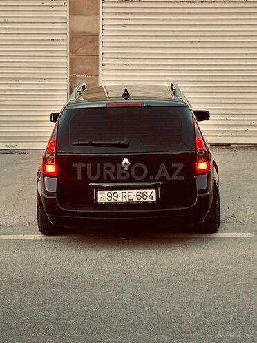 Renault Megane-2