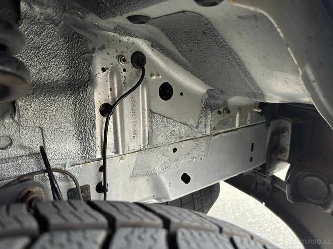 Ford Transit-8