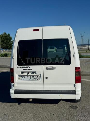 Ford Tourneo Connect-6