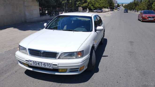 Nissan Maxima-1