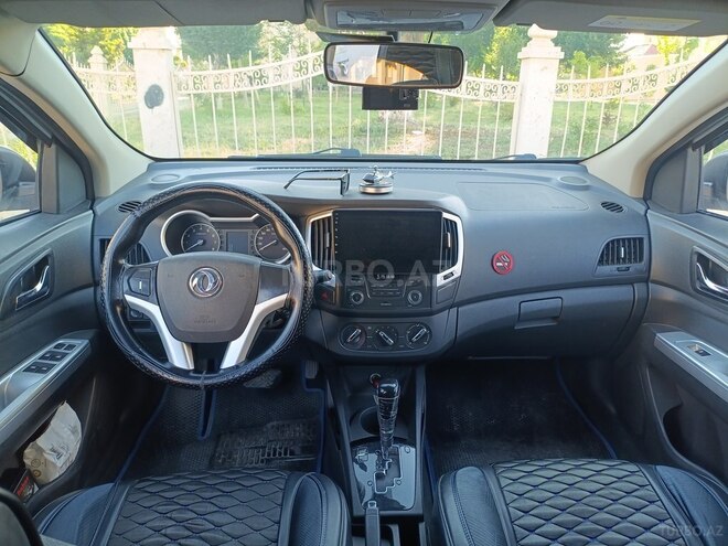 DongFeng Aeolus A30-3