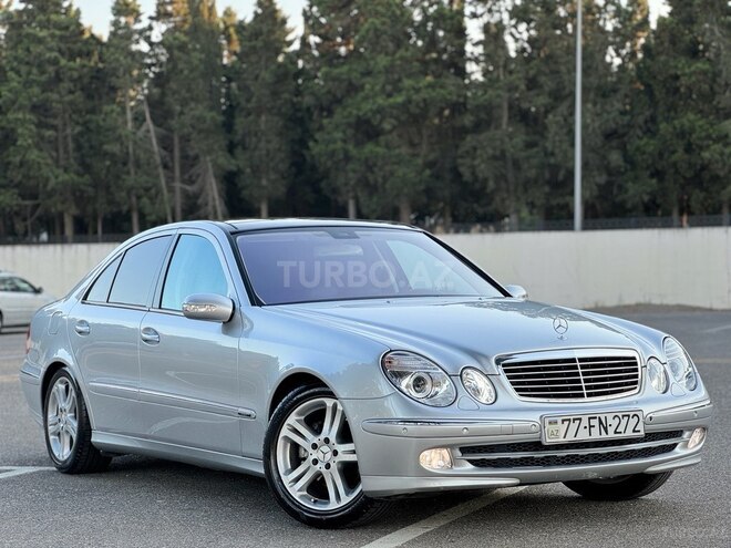 Mercedes E 240-3