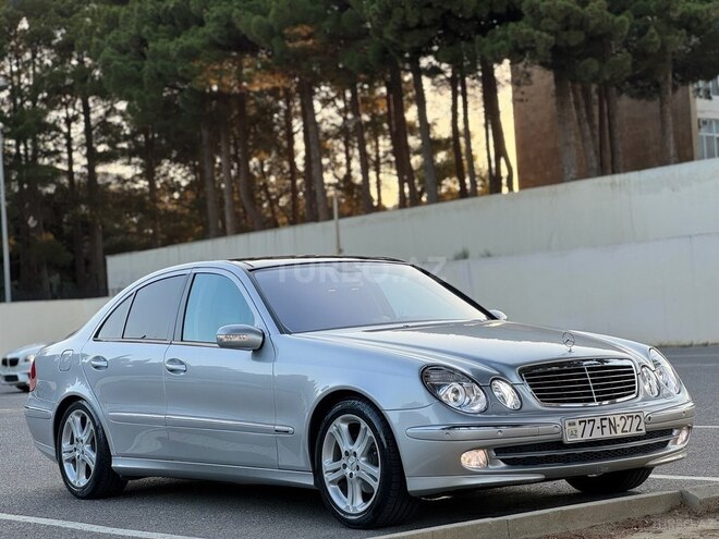 Mercedes E 240-7