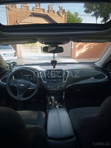Chevrolet Malibu-4