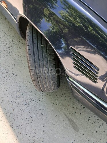 Mercedes 250 D-5