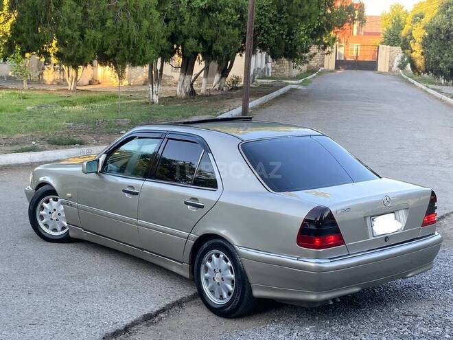 Mercedes C 200-5