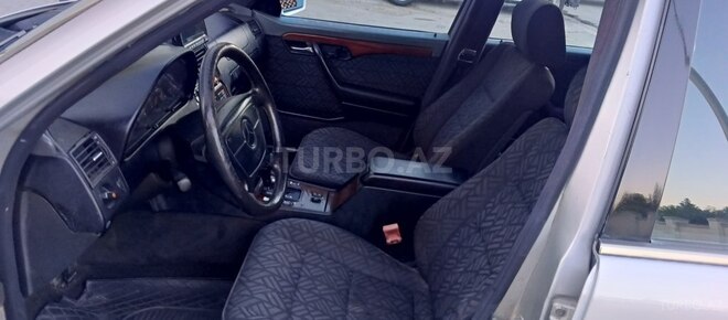 Mercedes C 200-7