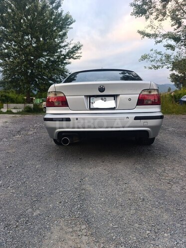 BMW 525-2