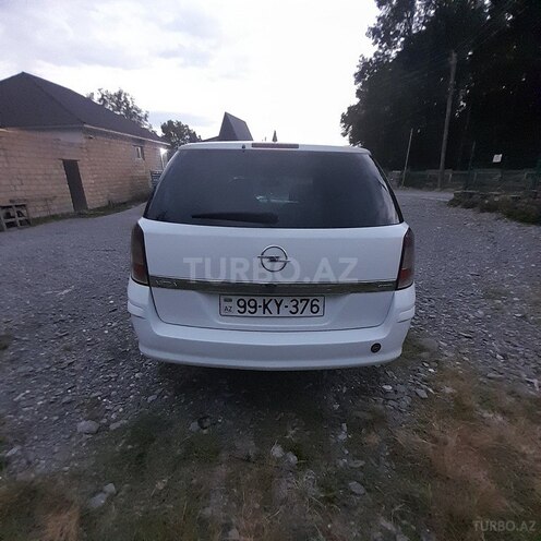Opel Astra-13