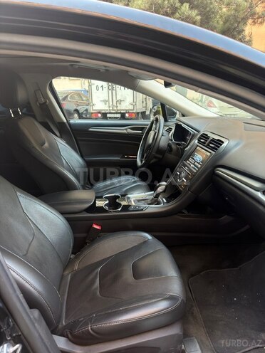 Ford Fusion (North America)-4