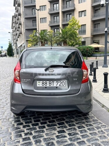 Nissan Versa Note-7