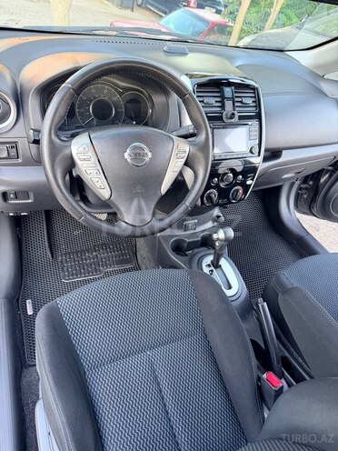 Nissan Versa Note-17
