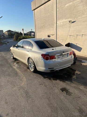 BMW 750-4
