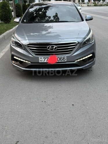 Hyundai Sonata-1