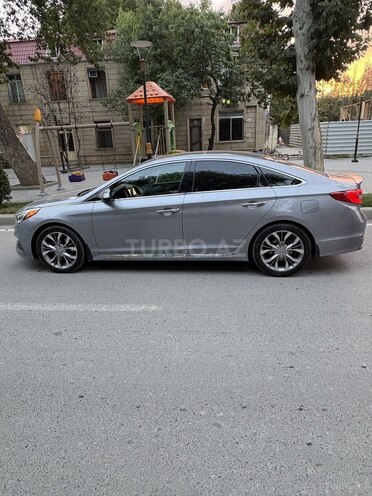 Hyundai Sonata-3
