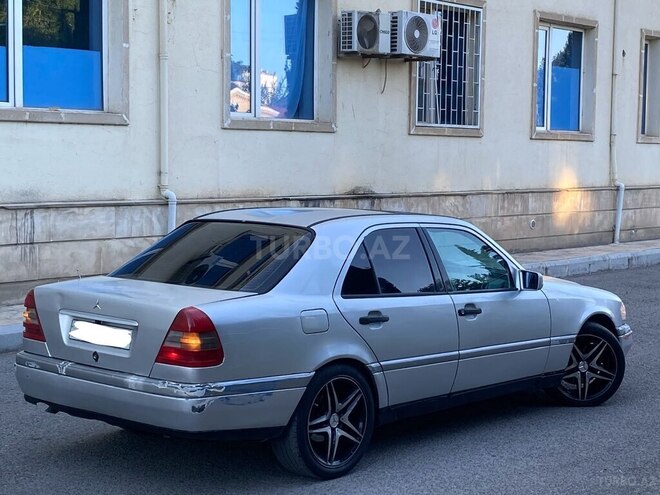 Mercedes C 180-5