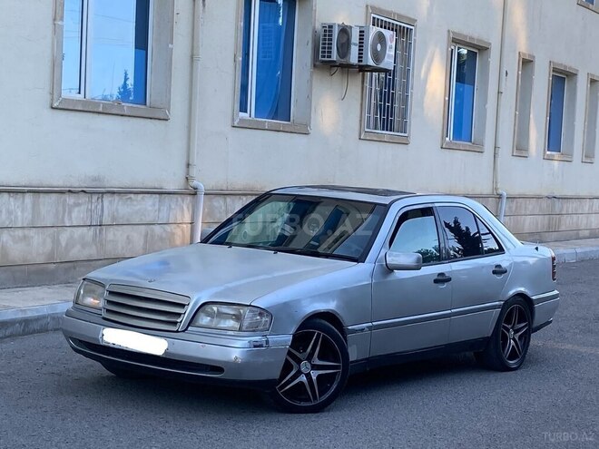 Mercedes C 180-19