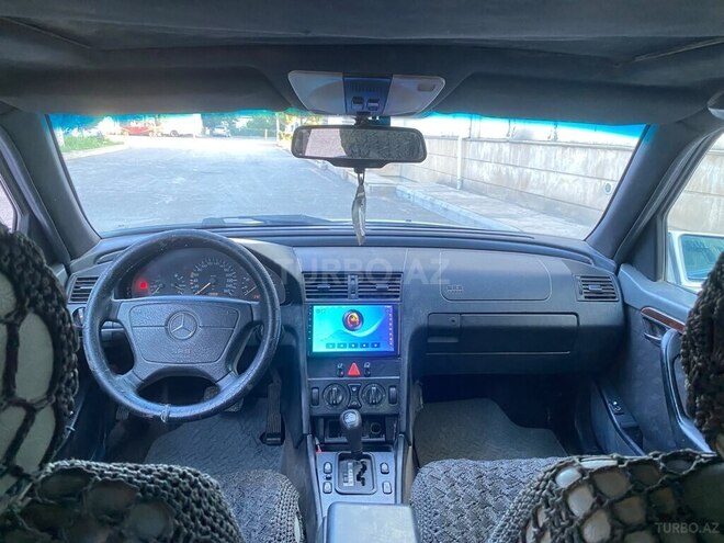 Mercedes C 180-18