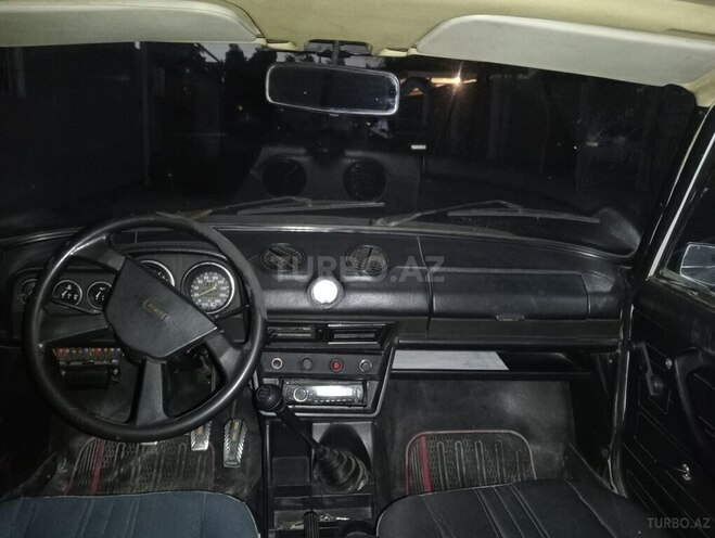 LADA (VAZ) 2106-4