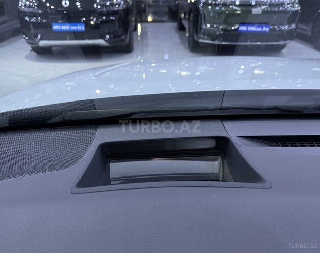 Toyota Camry-16